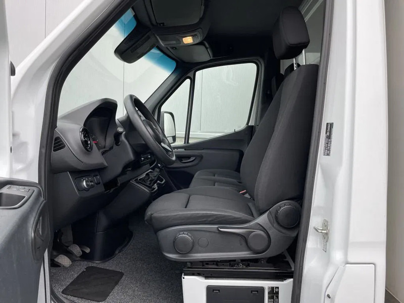 Mercedes-Benz Sprinter 514 *Airconditioning*Cruise control*Zijwindassistent*laadbrug - 박스 밴 : 사진 3 Mercedes-Benz Sprinter 514 *Airconditioning*Cruise control*Zijwindassistent*laadbrug - 박스 밴 : 사진 3