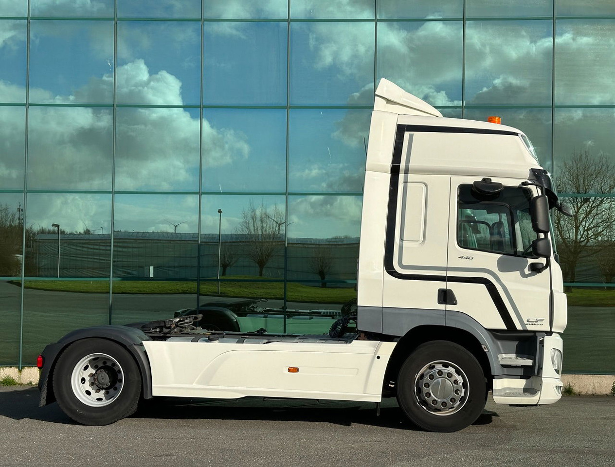 DAF CF 440 FT Space CAB 2x Tanks 766.000 KM TOP Condition NL Truck 2 Similar Pie - 트랙터 유닛 : 사진 5 DAF CF 440 FT Space CAB 2x Tanks 766.000 KM TOP Condition NL Truck 2 Similar Pie - 트랙터 유닛 : 사진 5