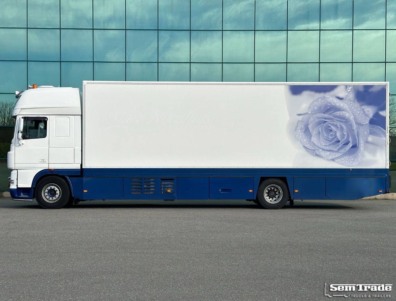 DAF XF 105.460 SSC 7 Karren BAK Bloemen Verkoop Koeling Klep Kachel - 냉동탑차 : 사진 2 DAF XF 105.460 SSC 7 Karren BAK Bloemen Verkoop Koeling Klep Kachel - 냉동탑차 : 사진 2