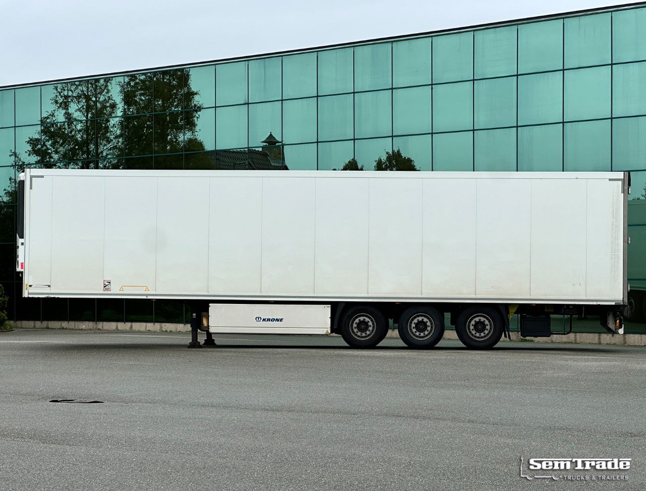 Krone TKS Thermo King SLXe Spectrum BI-Temp Lift Axle Holland-Trailer - 냉동 세미 트레일러 : 사진 2 Krone TKS Thermo King SLXe Spectrum BI-Temp Lift Axle Holland-Trailer - 냉동 세미 트레일러 : 사진 2