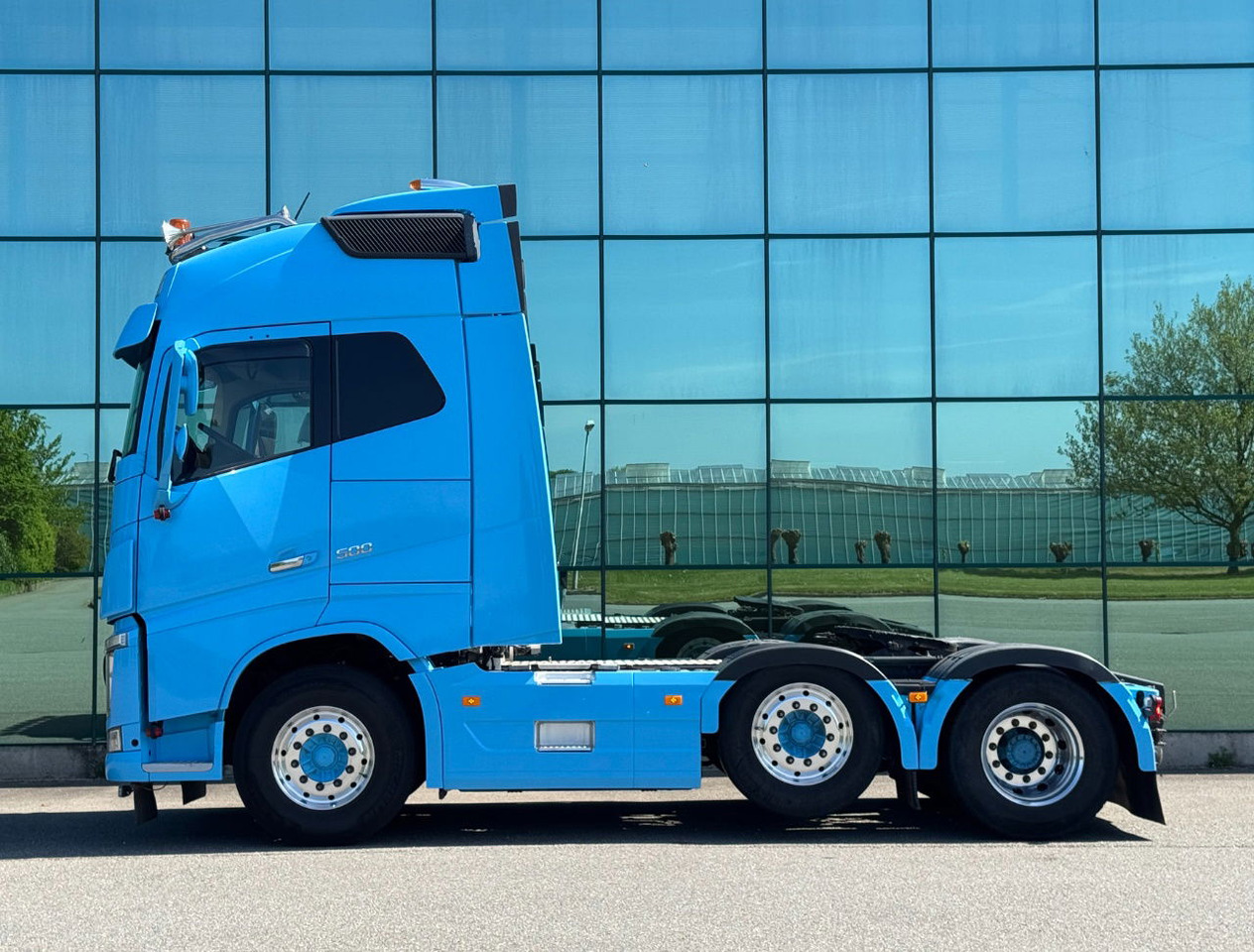 Volvo FH 500 6X2 Globetrotter 2x Tanks 672.000 KM TOP Condition NL Truck - 트랙터 유닛 : 사진 2 Volvo FH 500 6X2 Globetrotter 2x Tanks 672.000 KM TOP Condition NL Truck - 트랙터 유닛 : 사진 2