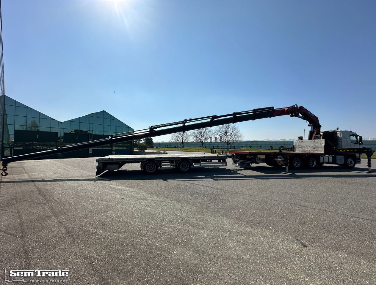 Volvo FMX 540 8X4 HMF 6020 K8 Kraan 231.000 KM + 2023 Sterk Trailer Super Condit - 크레인 트럭 : 사진 4 Volvo FMX 540 8X4 HMF 6020 K8 Kraan 231.000 KM + 2023 Sterk Trailer Super Condit - 크레인 트럭 : 사진 4