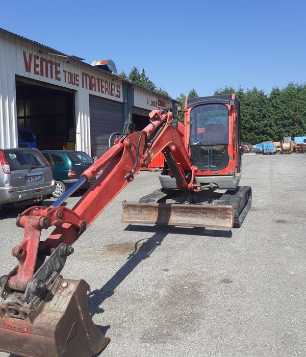 Mini pelle JCB 5 t235 avec cabine Tres Bon etat general - 미니 굴삭기 : 사진 2 Mini pelle JCB 5 t235 avec cabine Tres Bon etat general - 미니 굴삭기 : 사진 2