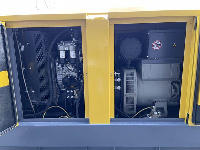 Atlas-Copco QAS 100 ST3 - 발전기 세트 : 사진 5 Atlas-Copco QAS 100 ST3 - 발전기 세트 : 사진 5