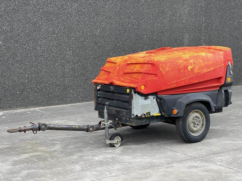 Atlas-Copco XAS 57 DD - 공기 압축기 : 사진 1 Atlas-Copco XAS 57 DD - 공기 압축기 : 사진 1