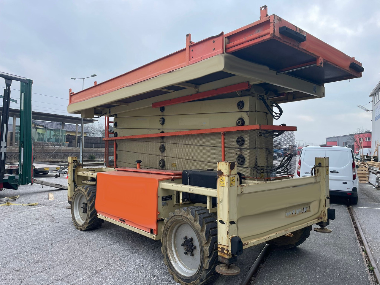 JLG 203-24 - 시저 리프트 : 사진 1 JLG 203-24 - 시저 리프트 : 사진 1