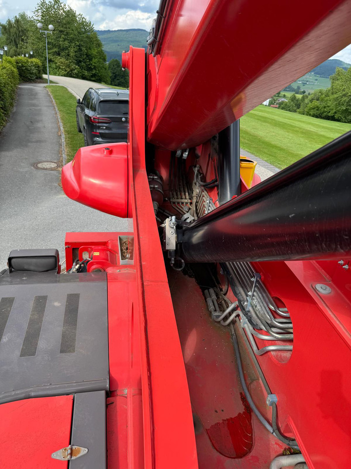 MANITOU MRT 2470 + Privilege ST4S1 - 망원형 휠 로더 : 사진 5 MANITOU MRT 2470 + Privilege ST4S1 - 망원형 휠 로더 : 사진 5