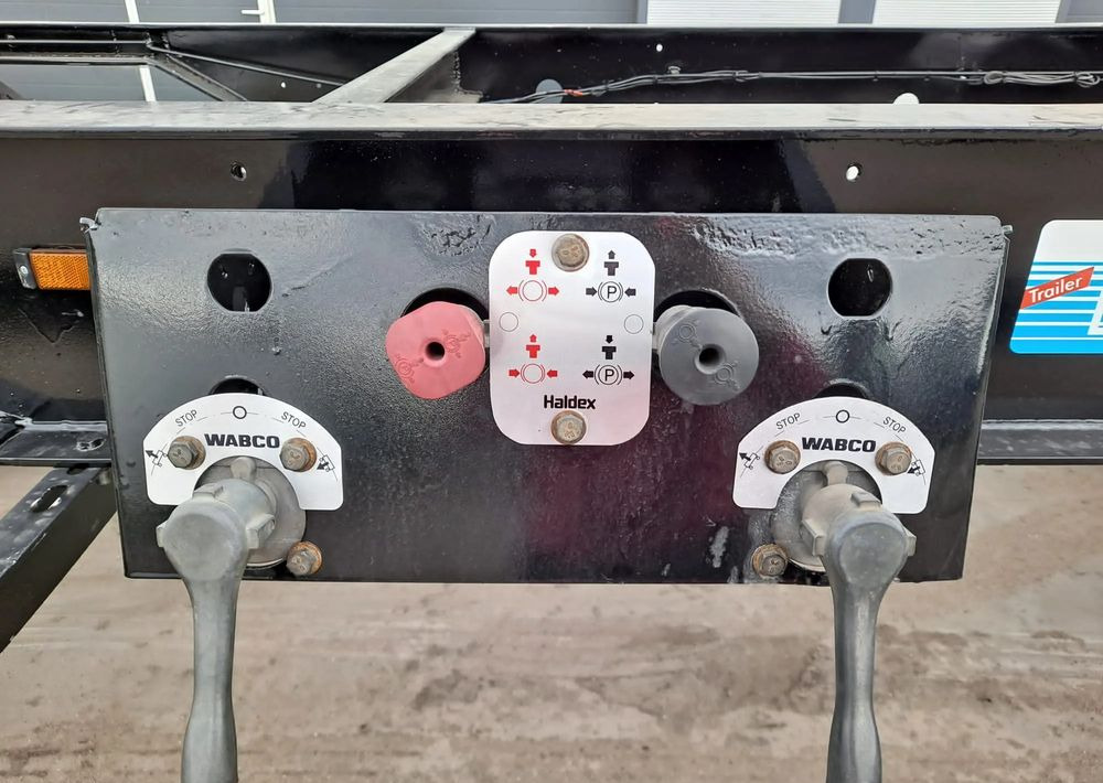 새시 트레일러 Krone BDF do mleka przyczepa do przewozu mleka : 사진 6