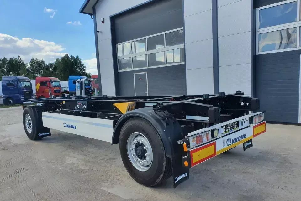 Krone PRZYCZEPA KRONE BDF - 컨테이너 운반 장치/ 스와프 보디 트레일러 : 사진 1 Krone PRZYCZEPA KRONE BDF - 컨테이너 운반 장치/ 스와프 보디 트레일러 : 사진 1