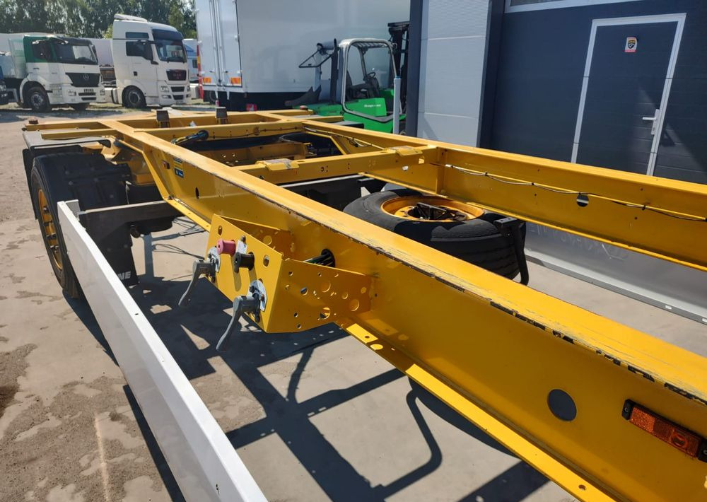 Krone Przyczepa BDF Krone - 컨테이너 운반 장치/ 스와프 보디 트레일러 : 사진 5 Krone Przyczepa BDF Krone - 컨테이너 운반 장치/ 스와프 보디 트레일러 : 사진 5