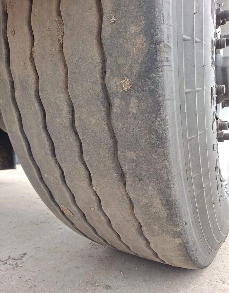 Krone Przyczepa Krone BDF - 컨테이너 운반 장치/ 스와프 보디 트레일러 : 사진 5 Krone Przyczepa Krone BDF - 컨테이너 운반 장치/ 스와프 보디 트레일러 : 사진 5