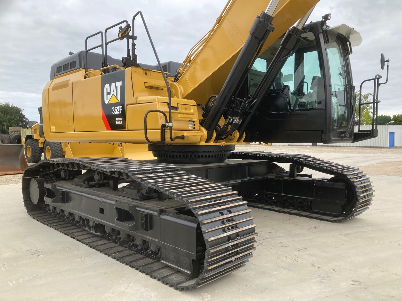 CATERPILLAR 352F Material Handler - 폐기물/ 산업 처리기 : 사진 5 CATERPILLAR 352F Material Handler - 폐기물/ 산업 처리기 : 사진 5