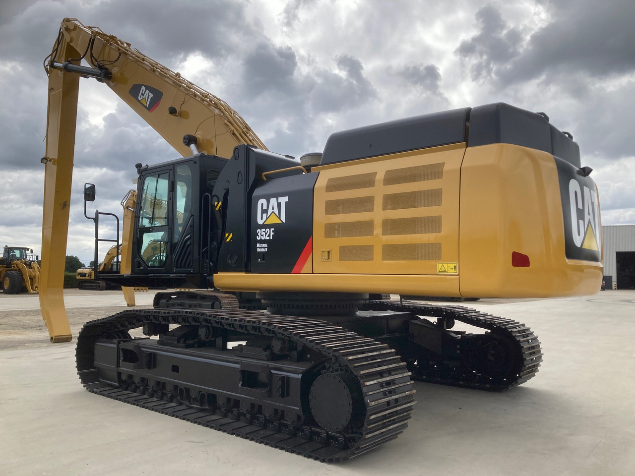 CATERPILLAR 352F Material Handler - 폐기물/ 산업 처리기 : 사진 1 CATERPILLAR 352F Material Handler - 폐기물/ 산업 처리기 : 사진 1