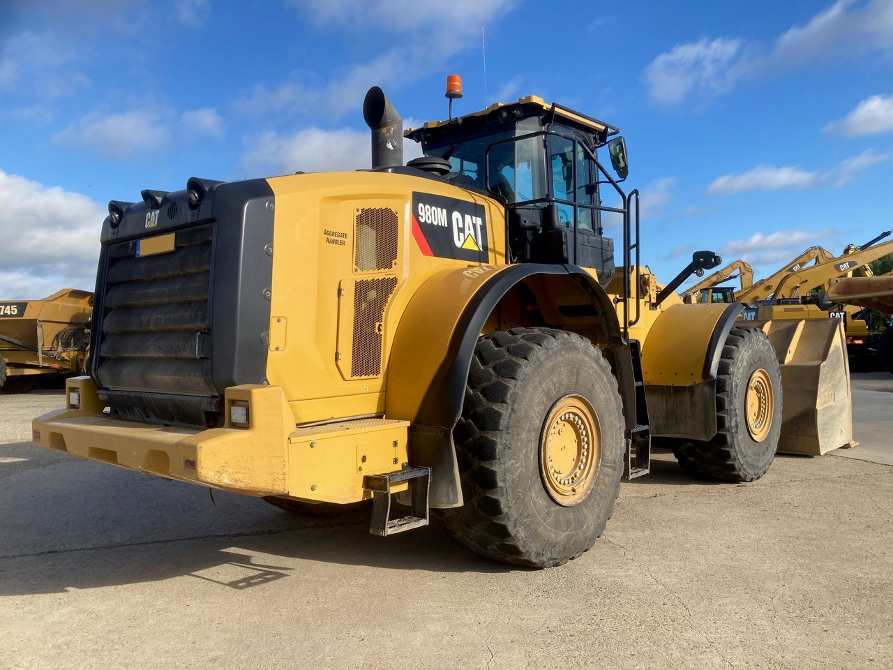CATERPILLAR 980M - 휠 로더 : 사진 4 CATERPILLAR 980M - 휠 로더 : 사진 4