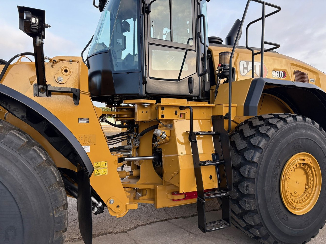 CATERPILLAR 980 - 휠 로더 : 사진 2 CATERPILLAR 980 - 휠 로더 : 사진 2