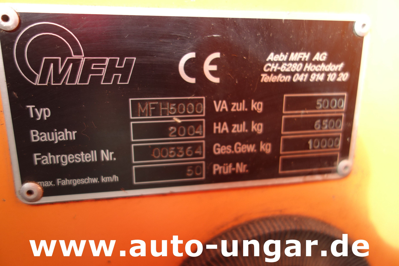 거리 청소 차량 Aebi MFH 5000 Kehrmaschine Baujahr 2004 4-Rad Lenkung Wildkrautbesen : 사진 22 거리 청소 차량 Aebi MFH 5000 Kehrmaschine Baujahr 2004 4-Rad Lenkung Wildkrautbesen : 사진 22