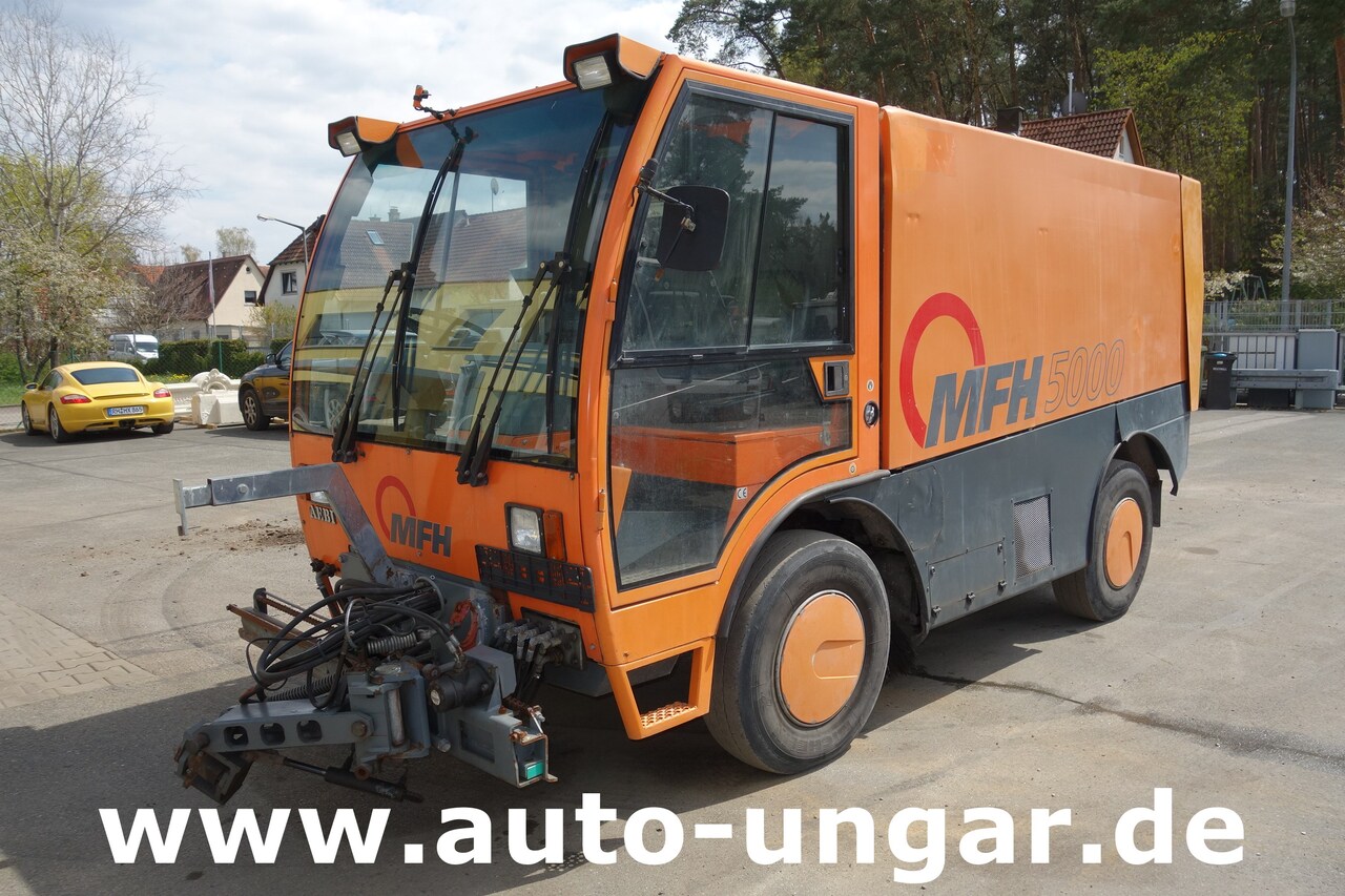 Aebi Schmidt MFH 5000 Kehrmaschine Ersatzteilträger - SpareParts EZ 2000 - 거리 청소 차량 : 사진 3 Aebi Schmidt MFH 5000 Kehrmaschine Ersatzteilträger - SpareParts EZ 2000 - 거리 청소 차량 : 사진 3