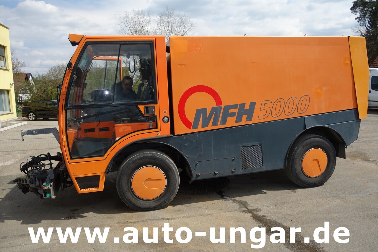 Aebi Schmidt MFH 5000 Kehrmaschine Ersatzteilträger - SpareParts EZ 2000 - 거리 청소 차량 : 사진 5 Aebi Schmidt MFH 5000 Kehrmaschine Ersatzteilträger - SpareParts EZ 2000 - 거리 청소 차량 : 사진 5
