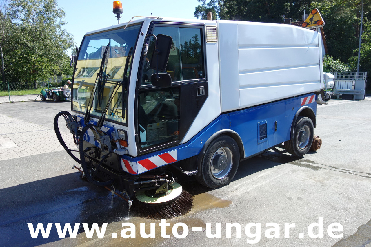 BUCHER CityCat CC5000 Schienenreiniger Kehrmaschine RailRoad Zweiweg - 거리 청소 차량 : 사진 3 BUCHER CityCat CC5000 Schienenreiniger Kehrmaschine RailRoad Zweiweg - 거리 청소 차량 : 사진 3