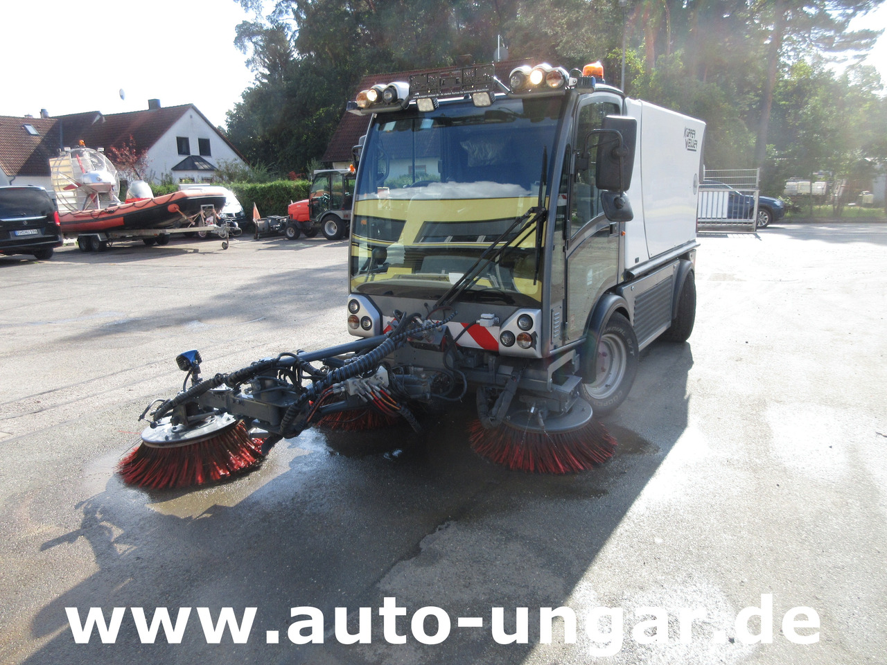 Boschung S3 Kehrmaschine urban sweeper Wildkrautbesen Allradlenkung - 거리 청소 차량 : 사진 2 Boschung S3 Kehrmaschine urban sweeper Wildkrautbesen Allradlenkung - 거리 청소 차량 : 사진 2