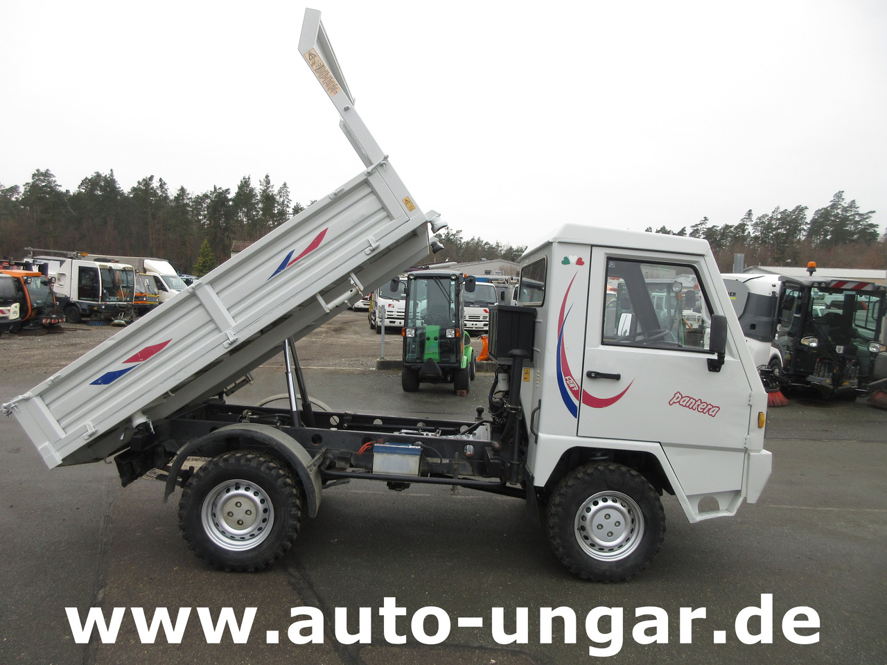 FORT Pantera 4WD Comaca Car 4x4 3-Seiten Kipper Untersetzung 40km/h Agricultural - 농장 티핑 트레일러/ 덤프 : 사진 5 FORT Pantera 4WD Comaca Car 4x4 3-Seiten Kipper Untersetzung 40km/h Agricultural - 농장 티핑 트레일러/ 덤프 : 사진 5