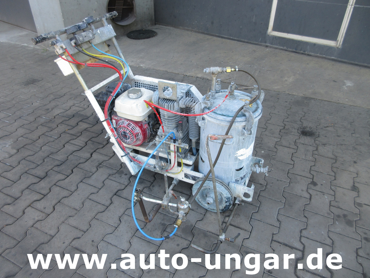 Hofmann H5-1 Straßenmarkierungsmaschine Roadmarking Machine Graco Markiermaschine - 아스팔트 기계 : 사진 1 Hofmann H5-1 Straßenmarkierungsmaschine Roadmarking Machine Graco Markiermaschine - 아스팔트 기계 : 사진 1