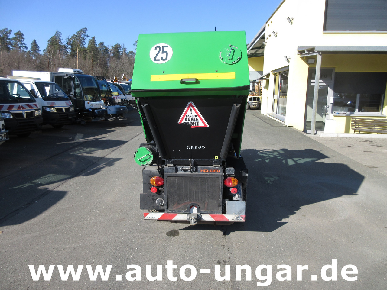 Holder X40 / X45 Baujahr 2017 Knicklenkung Kehraufbau 4x4 Kommunalhydraulik Frontheber - 거리 청소 차량 : 사진 4 Holder X40 / X45 Baujahr 2017 Knicklenkung Kehraufbau 4x4 Kommunalhydraulik Frontheber - 거리 청소 차량 : 사진 4