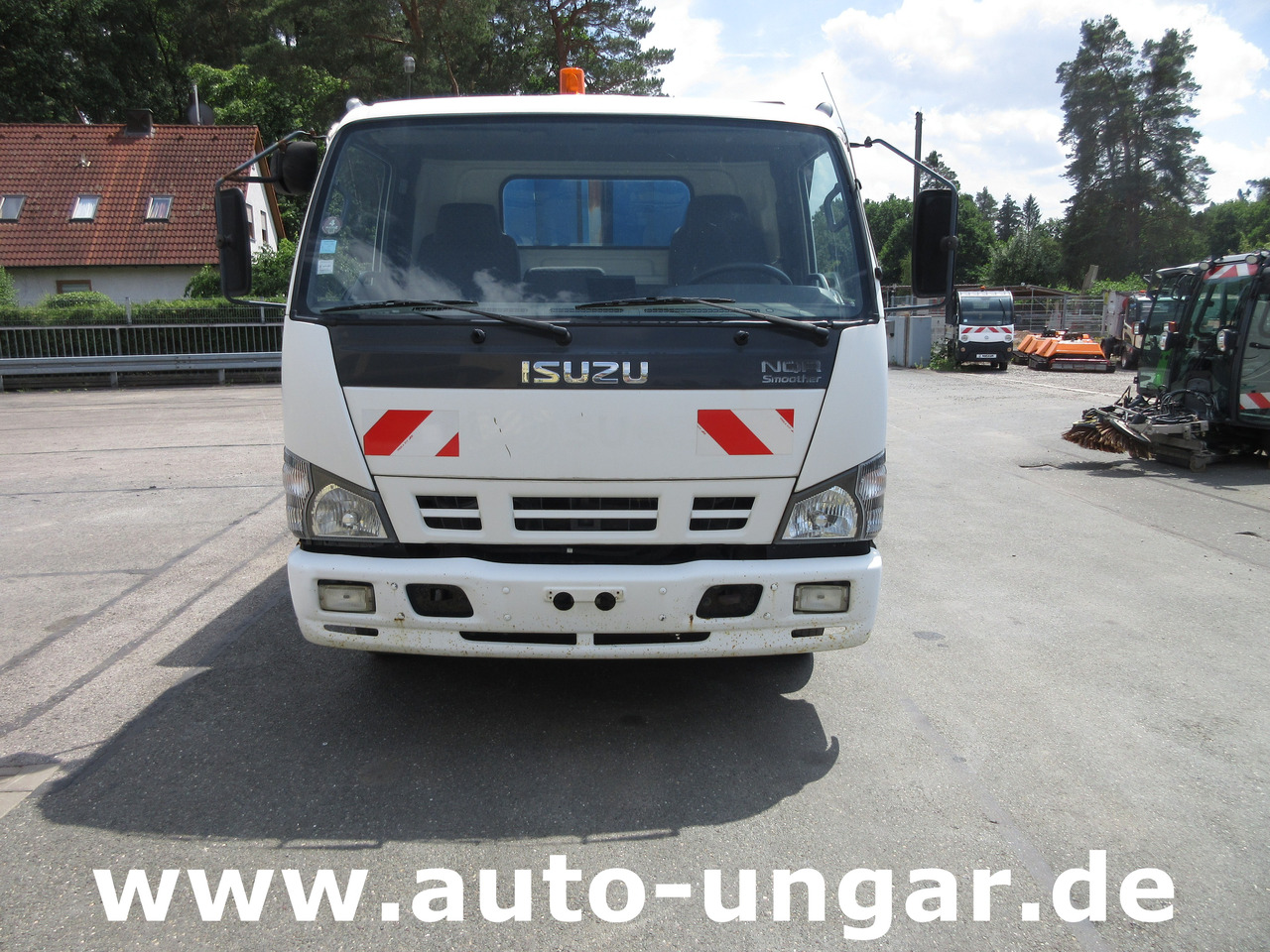 ISUZU NQR Smoother Q75 Y07 Müllwagen 8m³ TECNO 7.500kg Kipper Presse Lifter - 쓰레기차 : 사진 2 ISUZU NQR Smoother Q75 Y07 Müllwagen 8m³ TECNO 7.500kg Kipper Presse Lifter - 쓰레기차 : 사진 2