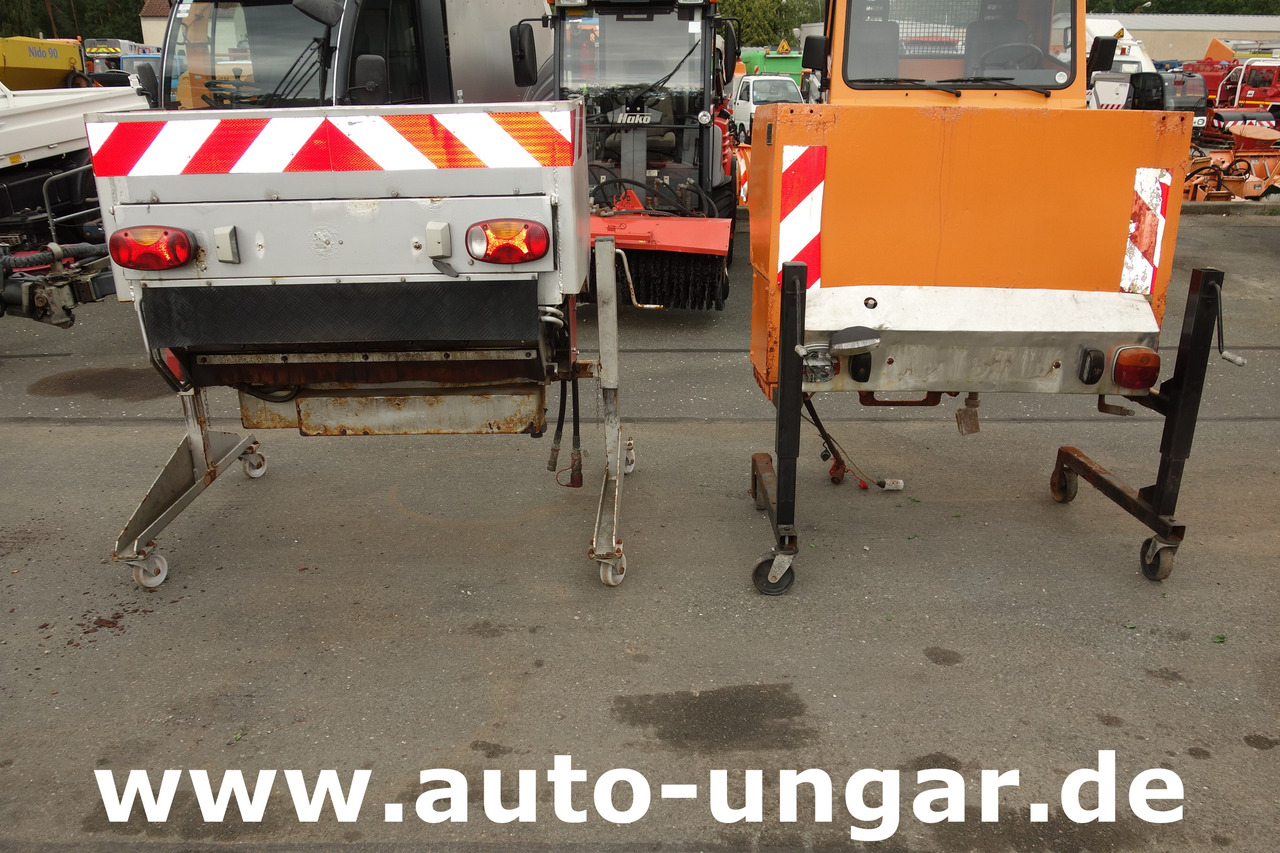Multicar Kiefer - Bertsche Heckanbaustreuer für Multicar Boki Ladog Hansa Winterdienst - 지자체/ 특수 차량 : 사진 1 Multicar Kiefer - Bertsche Heckanbaustreuer für Multicar Boki Ladog Hansa Winterdienst - 지자체/ 특수 차량 : 사진 1