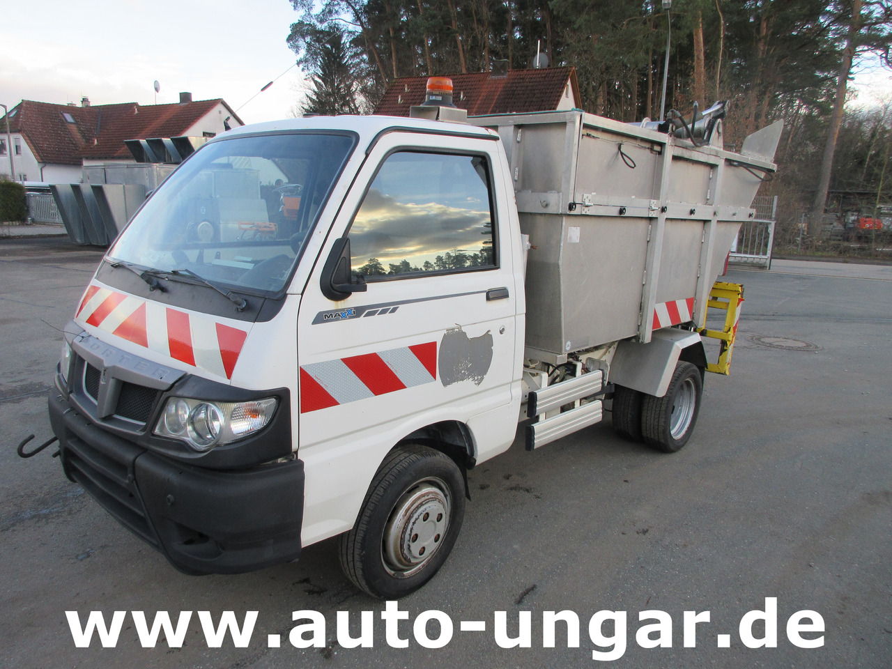 Piaggio Porter Maxxi D120 Müllwagen 3.5m³ Lifter Presse - Ersatzteilträger - 쓰레기차 : 사진 3 Piaggio Porter Maxxi D120 Müllwagen 3.5m³ Lifter Presse - Ersatzteilträger - 쓰레기차 : 사진 3