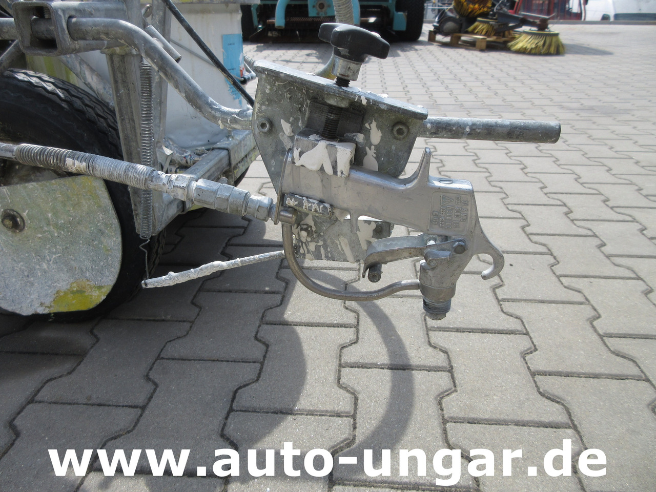 ProSign Citadine Graco Airless Road Marking Machine Straßenmarkiermaschine Markiermaschine - 건설기계 : 사진 4 ProSign Citadine Graco Airless Road Marking Machine Straßenmarkiermaschine Markiermaschine - 건설기계 : 사진 4