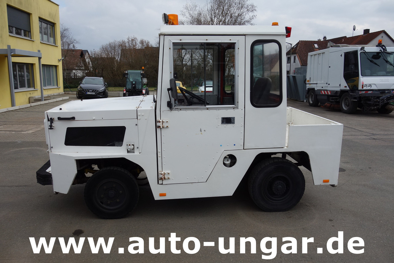 ROFAN ZD44F Jenbacher Pushback Pull - Tractor GSE Gepäckschlepper Industrieschlepper - 수하물 트랙터 : 사진 4 ROFAN ZD44F Jenbacher Pushback Pull - Tractor GSE Gepäckschlepper Industrieschlepper - 수하물 트랙터 : 사진 4