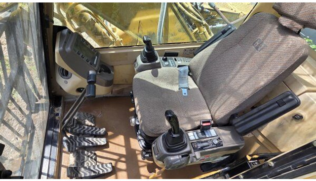 리스 Caterpillar 330BL Caterpillar 330BL : 사진 11 리스 Caterpillar 330BL Caterpillar 330BL : 사진 11