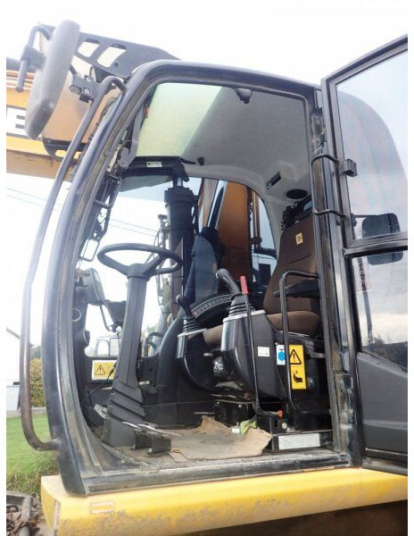 JCB JS 160 W - 휠 굴삭기 : 사진 5 JCB JS 160 W - 휠 굴삭기 : 사진 5