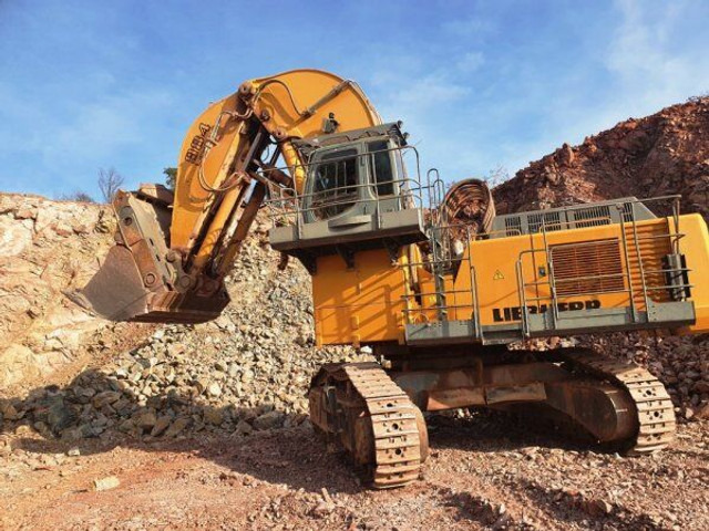 Liebherr R 984C HD (125t) - 크롤러 굴삭기 : 사진 1 Liebherr R 984C HD (125t) - 크롤러 굴삭기 : 사진 1