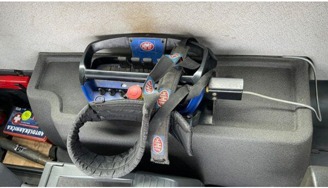MAN 6x2 TGA 26.360 +17m HMF - 트랙터 유닛 : 사진 5 MAN 6x2 TGA 26.360 +17m HMF - 트랙터 유닛 : 사진 5