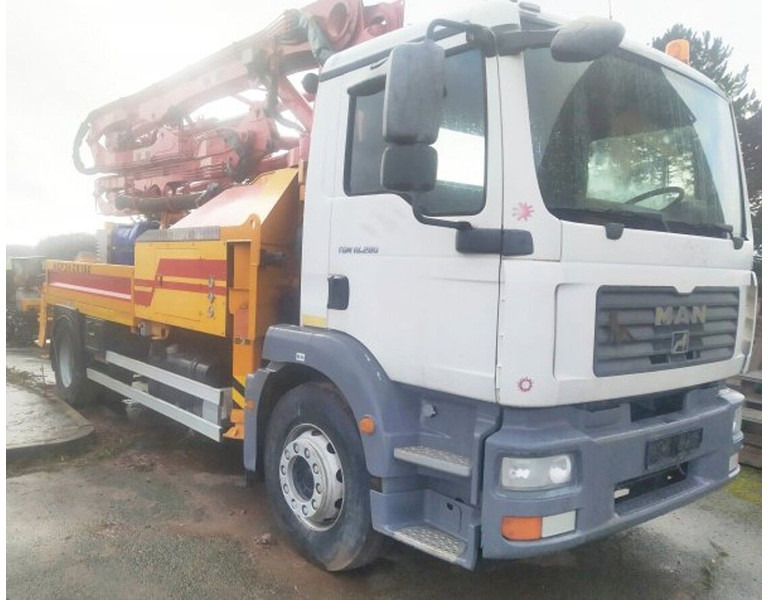MAN TGM 18.280 BB - 고정식 콘크리트 펌프 : 사진 2 MAN TGM 18.280 BB - 고정식 콘크리트 펌프 : 사진 2