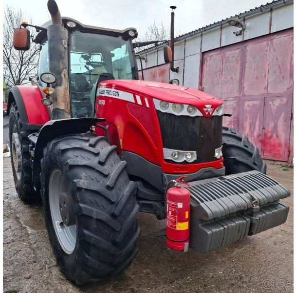 Massey Ferguson 8690 (MF) - 장궤형 트랙터 : 사진 1 Massey Ferguson 8690 (MF) - 장궤형 트랙터 : 사진 1