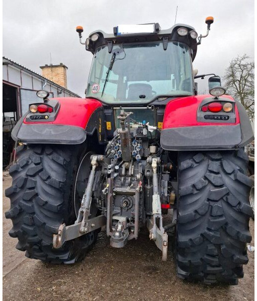 Massey Ferguson 8690 (MF) - 장궤형 트랙터 : 사진 3 Massey Ferguson 8690 (MF) - 장궤형 트랙터 : 사진 3