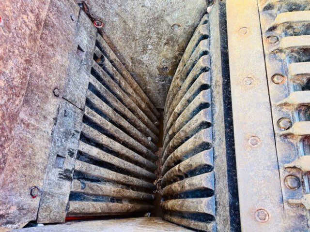 Sandvik QJ 341+ - 조 크러셔 : 사진 5 Sandvik QJ 341+ - 조 크러셔 : 사진 5