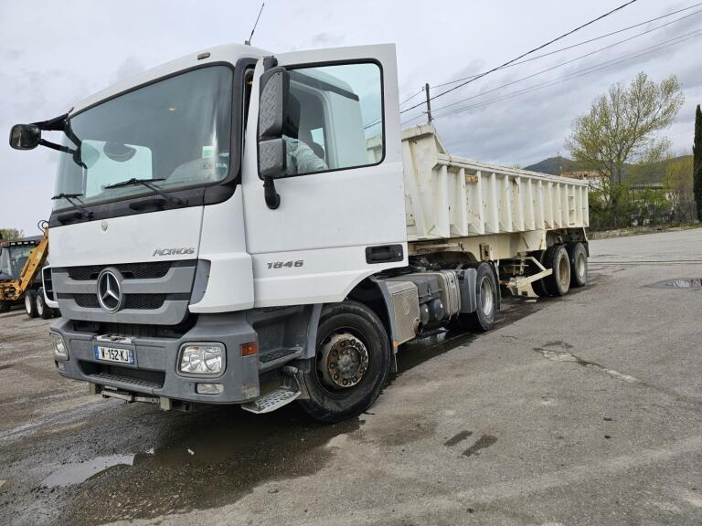 Mercedes Actros 1846 - 트랙터 유닛, 덤프 세미 트레일러 : 사진 1 Mercedes Actros 1846 - 트랙터 유닛, 덤프 세미 트레일러 : 사진 1