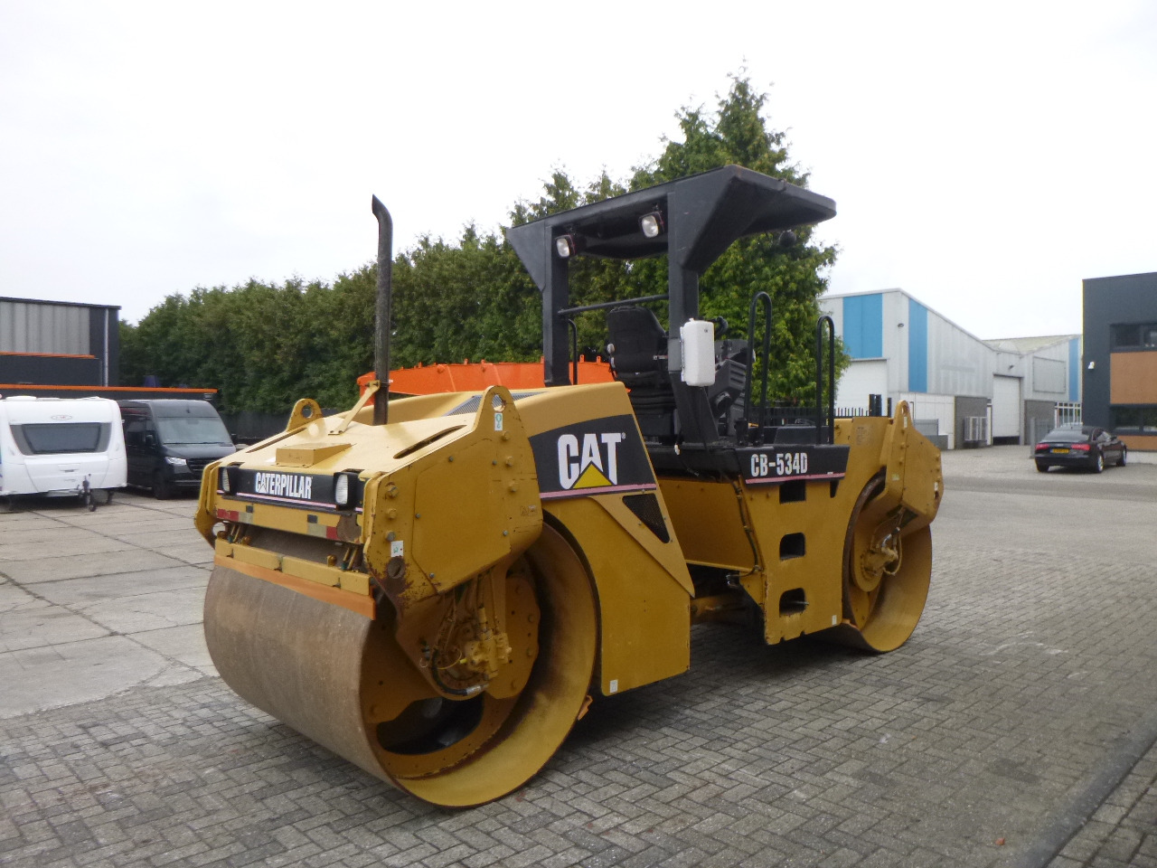 CATERPILLAR CB-534D - 로드 롤러 : 사진 5 CATERPILLAR CB-534D - 로드 롤러 : 사진 5