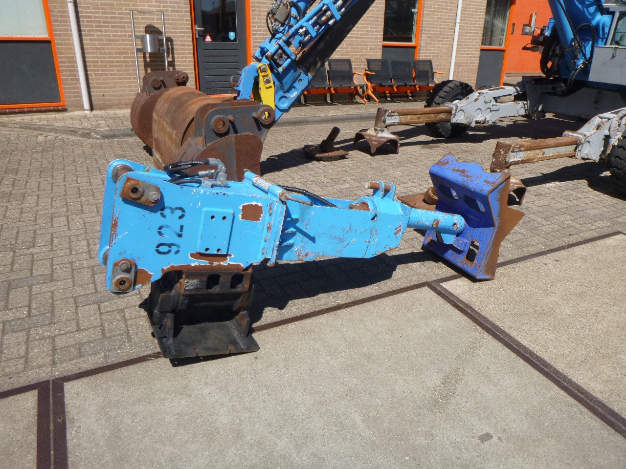 MENZI MUCK A71T2M - 스파이더 굴착기 : 사진 4 MENZI MUCK A71T2M - 스파이더 굴착기 : 사진 4