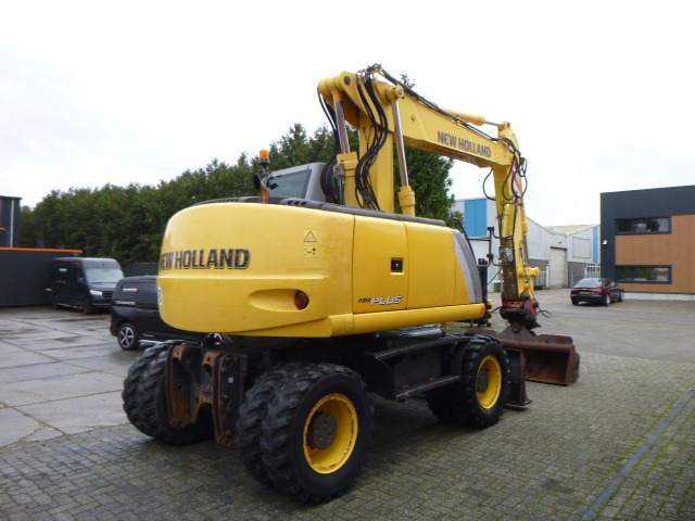 NEW HOLLAND MH PLUS - 휠 굴삭기 : 사진 5 NEW HOLLAND MH PLUS - 휠 굴삭기 : 사진 5