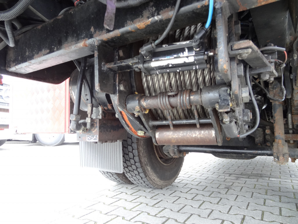 MAN F90 16.242 4X4 / Feuerwehr - 캡 새시 트럭 : 사진 5 MAN F90 16.242 4X4 / Feuerwehr - 캡 새시 트럭 : 사진 5