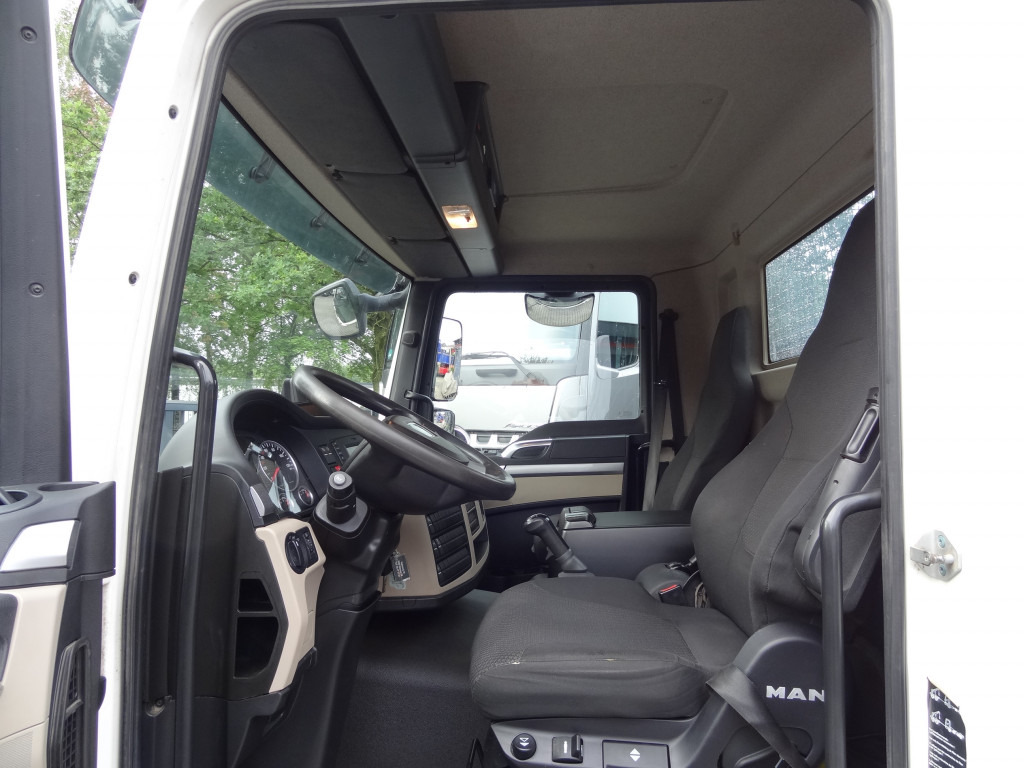 MAN TGL 12.250 Haken - 후크 리프트 트럭 : 사진 2 MAN TGL 12.250 Haken - 후크 리프트 트럭 : 사진 2