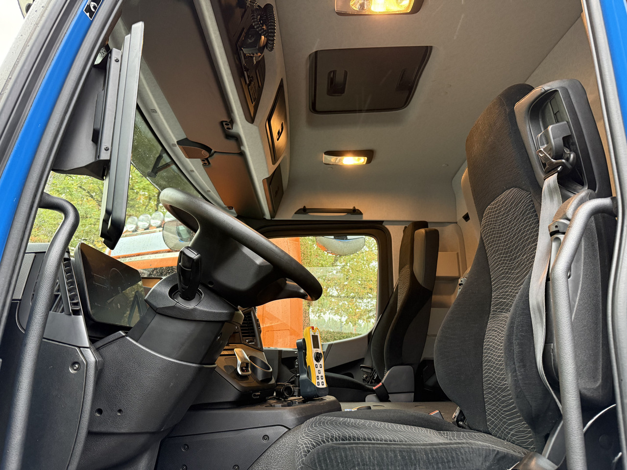 Mercedes-Benz Actros MP5 2546 6X2 Meiller RS21 - 후크 리프트 트럭 : 사진 3 Mercedes-Benz Actros MP5 2546 6X2 Meiller RS21 - 후크 리프트 트럭 : 사진 3