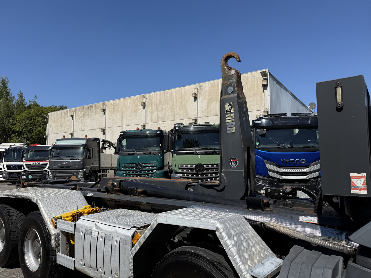 Mercedes-Benz Arocs 3245 K 8X4 Haken - 후크 리프트 트럭 : 사진 2 Mercedes-Benz Arocs 3245 K 8X4 Haken - 후크 리프트 트럭 : 사진 2
