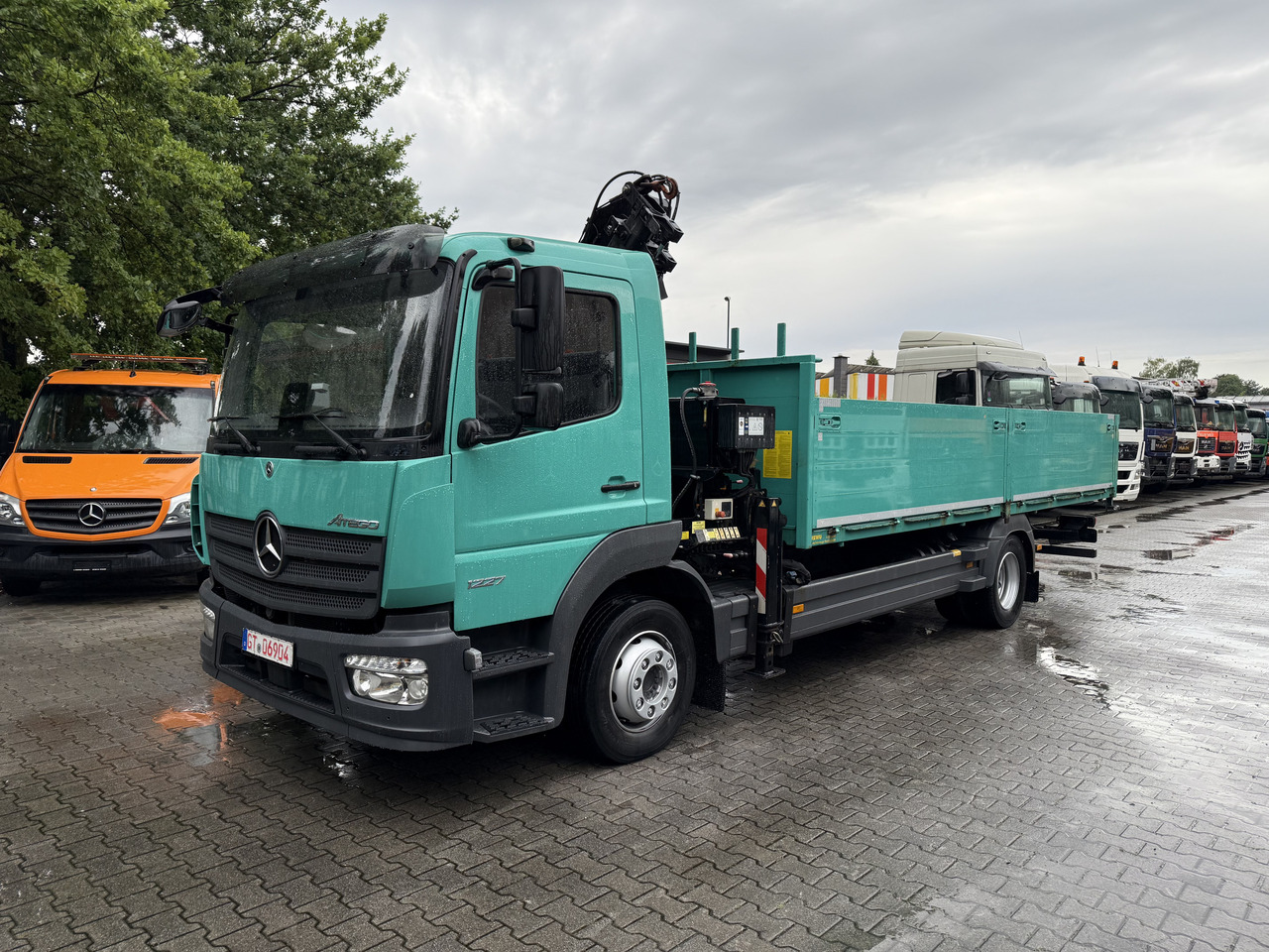 Mercedes-Benz Atego 1227 Kran MKG 96 - 드롭사이드/ 플랫베드 트럭, 크레인 트럭 : 사진 1 Mercedes-Benz Atego 1227 Kran MKG 96 - 드롭사이드/ 플랫베드 트럭, 크레인 트럭 : 사진 1