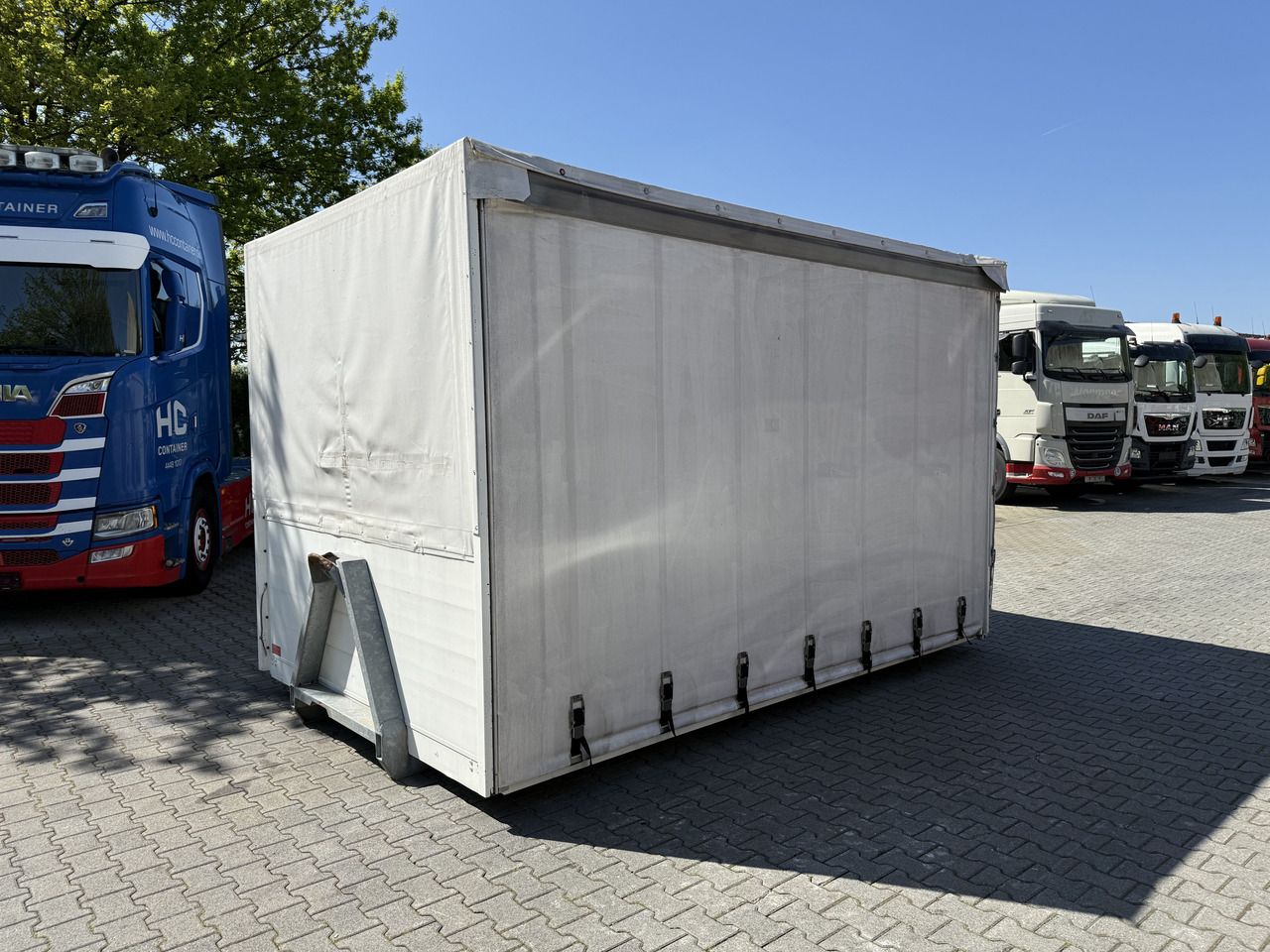 Plane/ Mulde/ Container Ex- Rotes Kreuz - 롤오프 컨테이너 : 사진 1 Plane/ Mulde/ Container Ex- Rotes Kreuz - 롤오프 컨테이너 : 사진 1